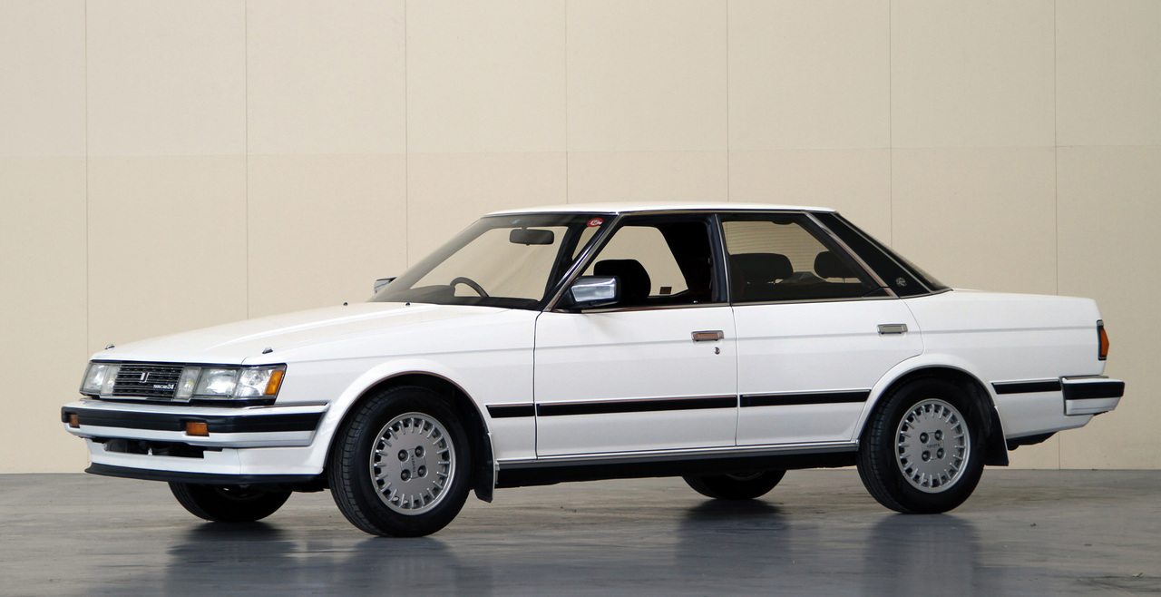 ハイソカーブームの中、スタイリッシュさで人気を博した トヨタ マークII GX71型（1986年）